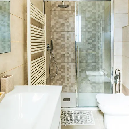 Casa Flora By Interhome شقة *